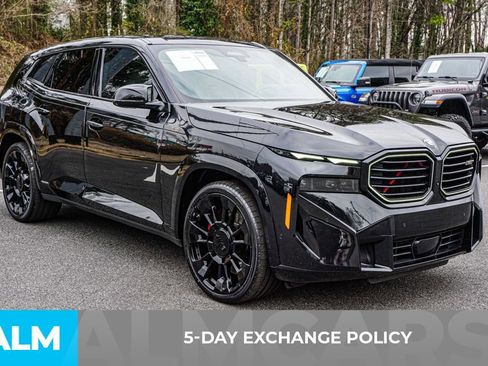 Used 2023 BMW XM w/ M Driver's Package image 3