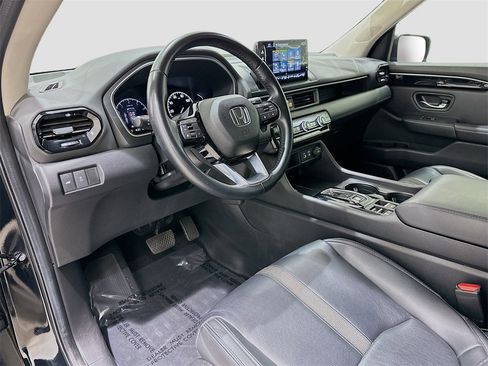 Used 2023 Honda Pilot EX-L image 9