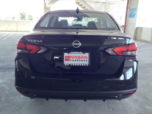 New 2025 Nissan Versa SV w/ Trunk Package image 9