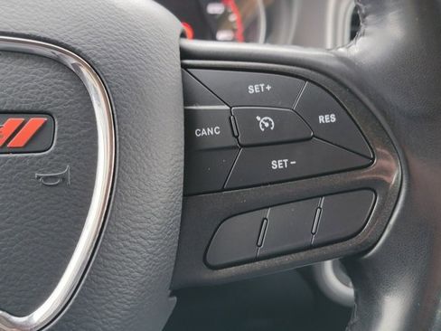 Used 2023 Dodge Charger SXT image 31