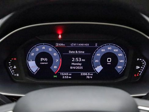 Used 2022 Audi Q3 2.0T Premium image 26