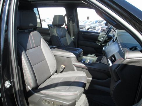 Used 2023 Chevrolet Suburban RST image 24