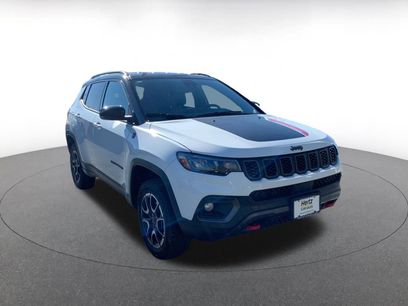 Used 2025 Jeep Compass Trailhawk