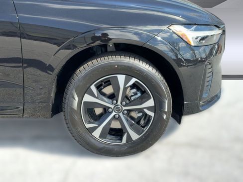 New 2026 Volvo XC60 B5 Core image 12