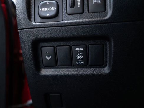 Used 2016 Toyota 4Runner Limited image 25