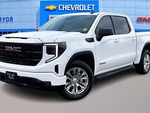 Used 2024 GMC Sierra 1500 Elevation w/ X31 Off-Road Package image 3