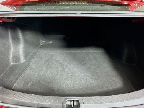 Used 2021 Toyota Corolla LE image 26