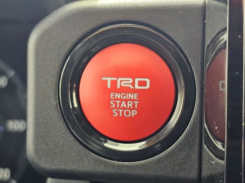 Used 2024 Toyota Tacoma TRD Sport AWD/4WD image 26
