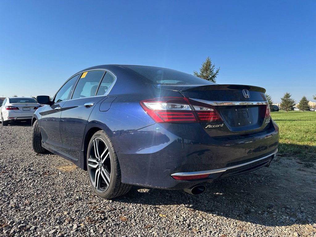 Used 2017 Honda Accord Sport Special Edition image 9