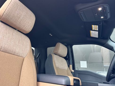 New 2025 Ford F250 XLT image 15