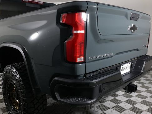Used 2026 Chevrolet Silverado 2500 ZR2 AWD/4WD image 52