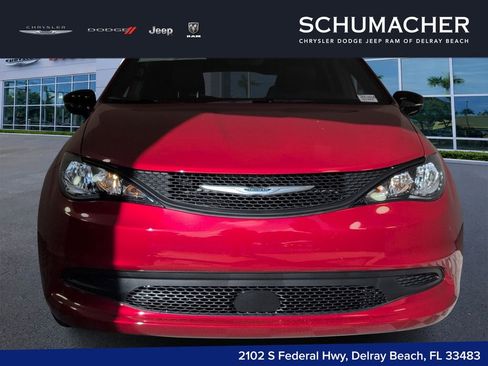New 2026 Chrysler Voyager LX FWD image 3