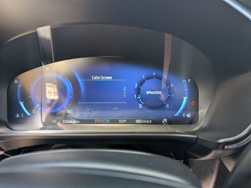 Used 2020 Ford Escape Titanium AWD/4WD image 21