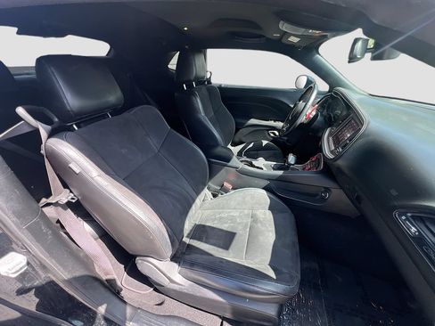 Used 2022 Dodge Challenger R/T w/ Plus Package RWD image 27