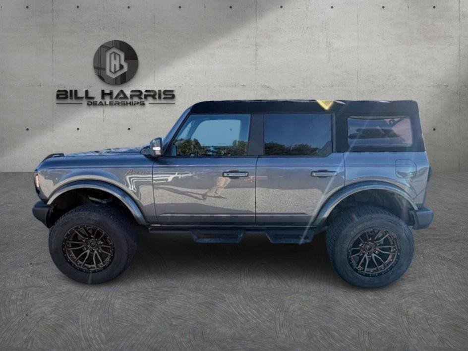 Used 2023 Ford Bronco Outer Banks AWD/4WD image 3
