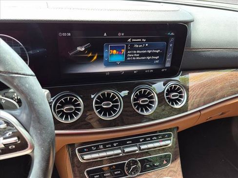 Used 2020 Mercedes-Benz E 450 Coupe image 9