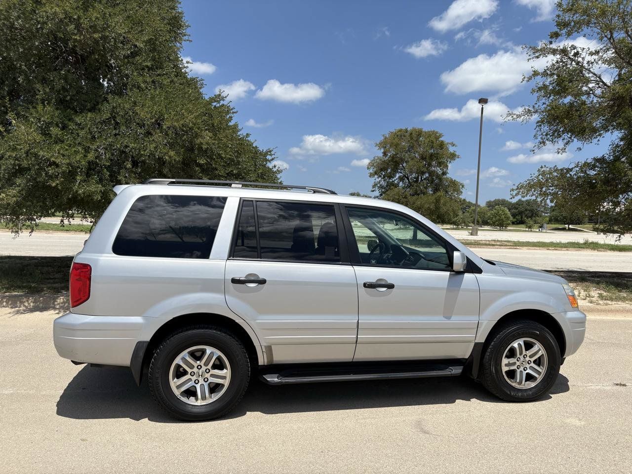 Used 2004 Honda Pilot EX image 46