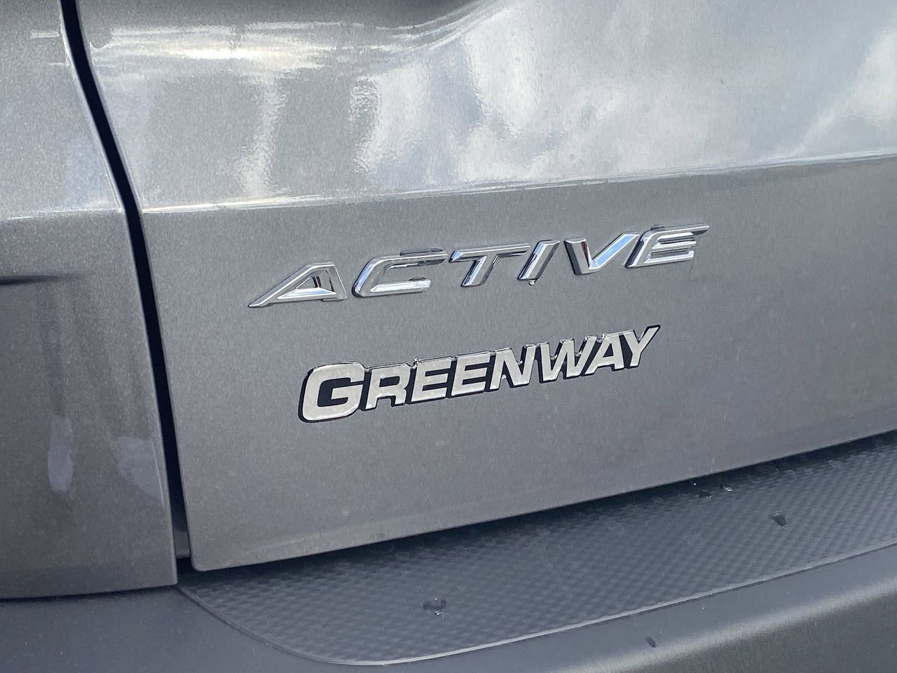 Used 2026 Ford Escape Active w/ Active Premium Tech Pack FWD image 9