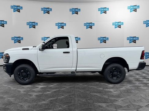 New 2026 RAM 2500 Tradesman AWD/4WD image 2