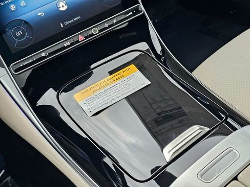 New 2026 Mercedes-Benz C 300 4MATIC Sedan image 33