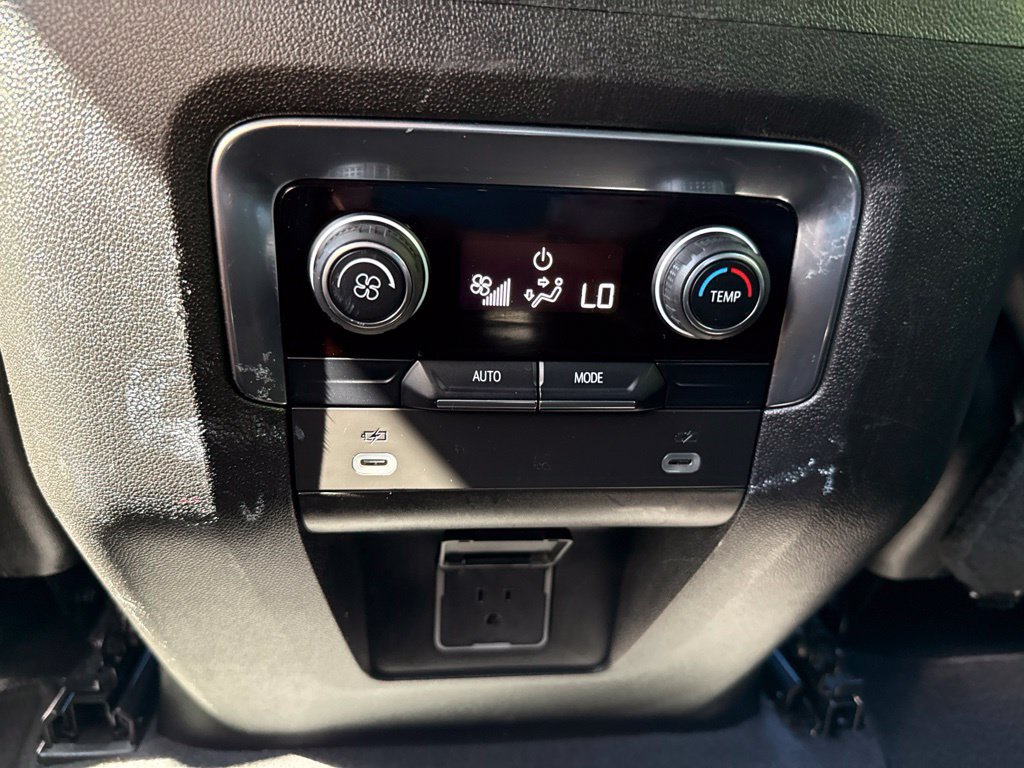 Used 2024 Chevrolet Tahoe LT AWD/4WD image 45