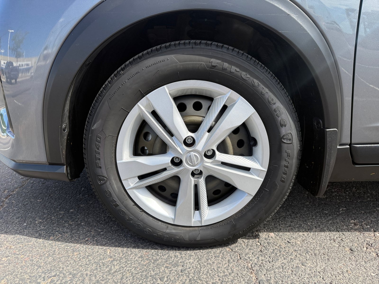 Used 2024 Nissan Kicks S FWD image 11