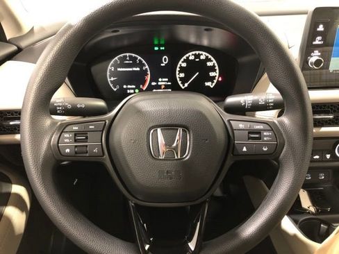New 2026 Honda HR-V LX image 13