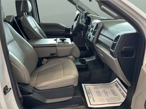 Used 2019 Ford F250 XL w/ Power Equipment Group RWD image 14