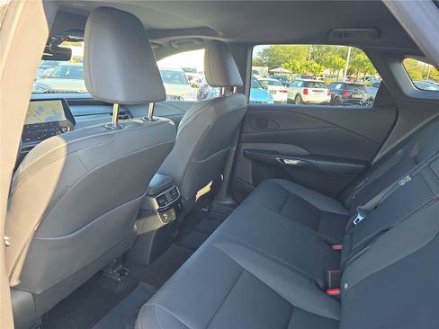 Used 2023 Lexus RX 350 Premium image 7