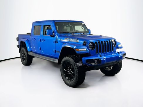 Used 2022 Jeep Gladiator Overland AWD/4WD image 3