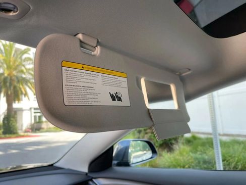 Used 2023 Tesla Model 3 Standard Range image 27