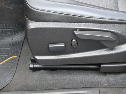 Used 2019 Chevrolet Colorado Z71 image 13