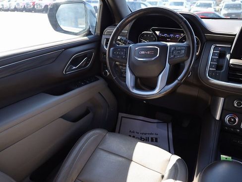 Used 2021 GMC Yukon XL SLT w/ SLT Luxury Plus Package image 20