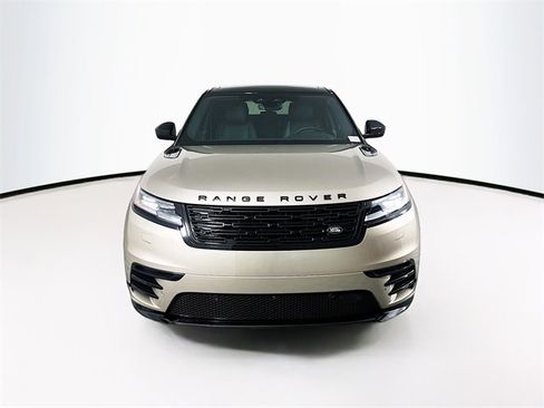 New 2026 Land Rover Range Rover Velar Dynamic SE image 2