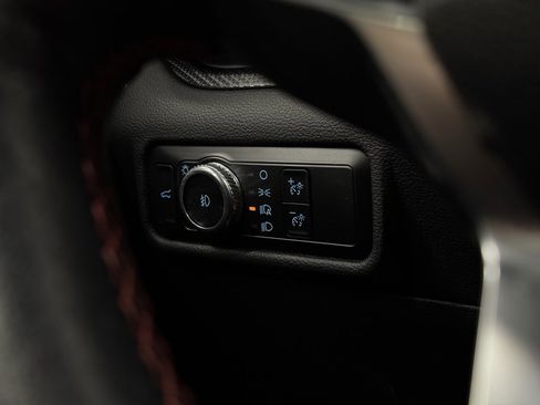 Used 2023 Ford Explorer ST-Line w/ Class IV Trailer Tow Package image 36