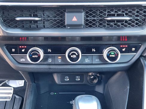 Certified 2025 Acura ADX A-Spec image 21