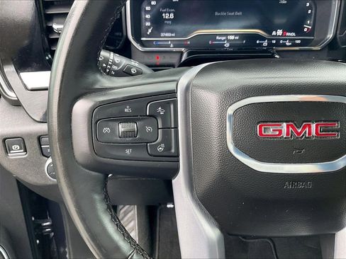 Used 2025 GMC Sierra 1500 SLT AWD/4WD image 21