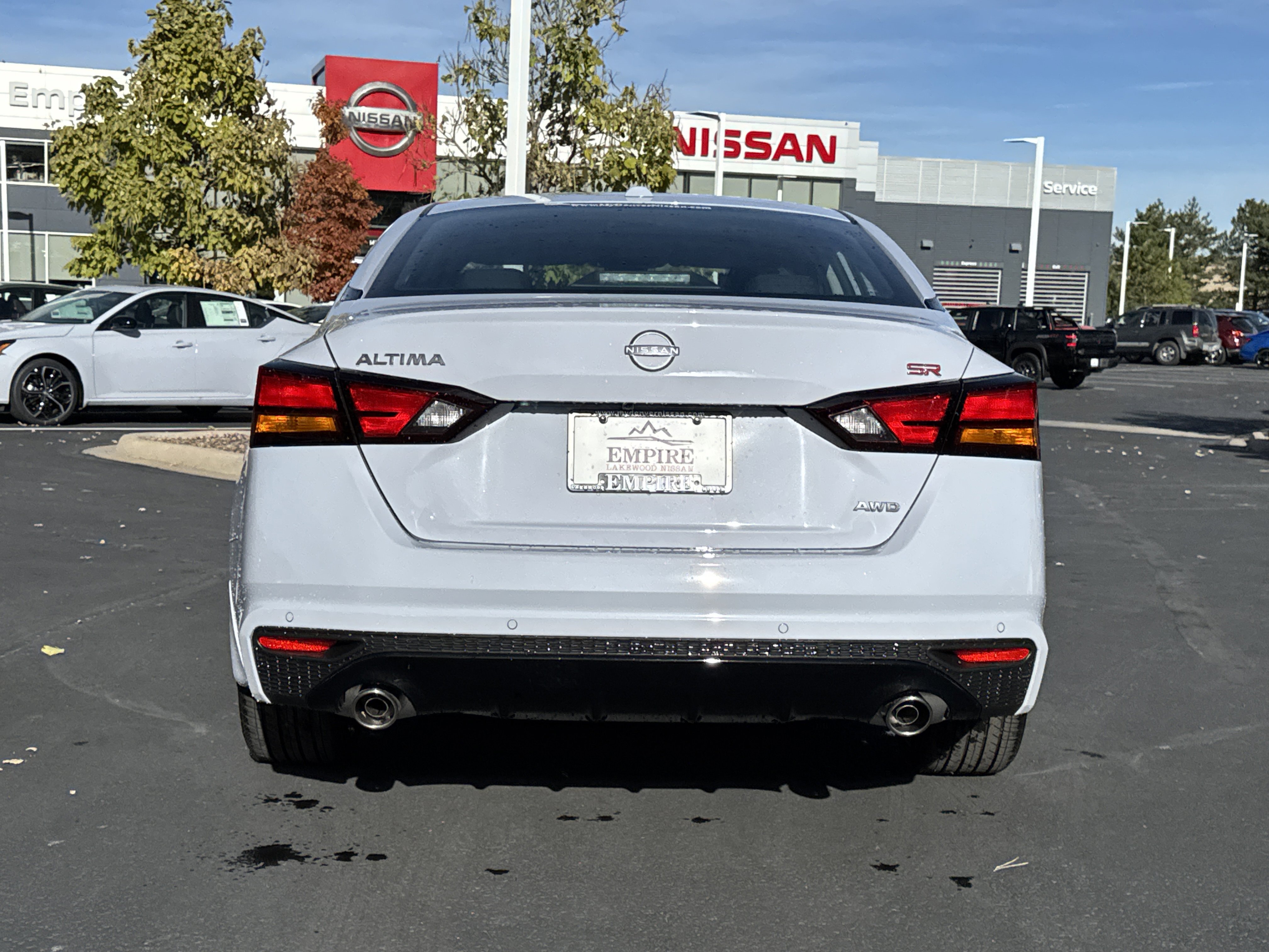 New 2025 Nissan Altima 2.5 SR w/ SR Premium Package AWD/4WD image 6