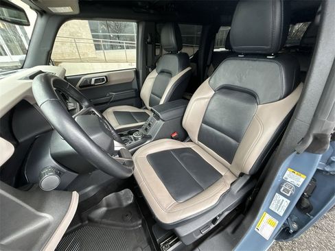 Used 2024 Ford Bronco Wildtrak image 15