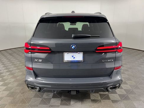 Used 2026 BMW X5 xDrive50e w/ M Sport Package image 8
