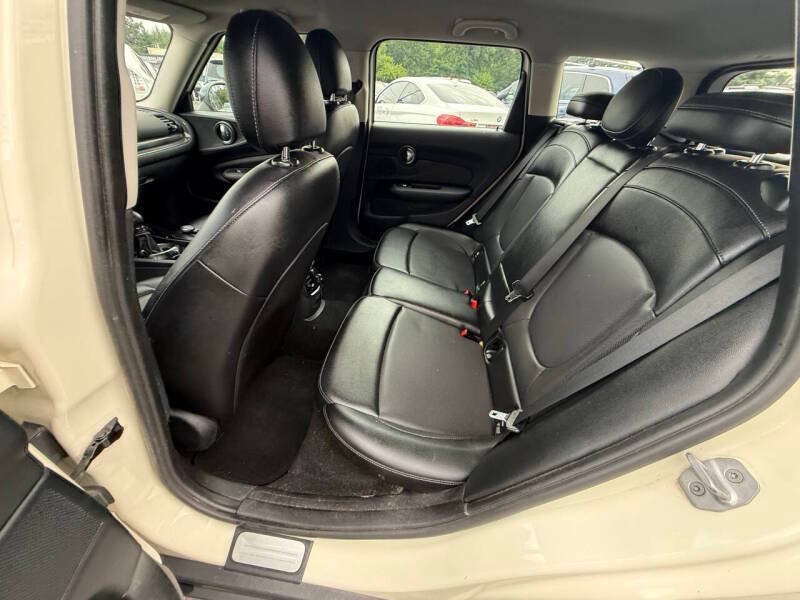 Used 2017 MINI Cooper Clubman ALL4 AWD/4WD image 11