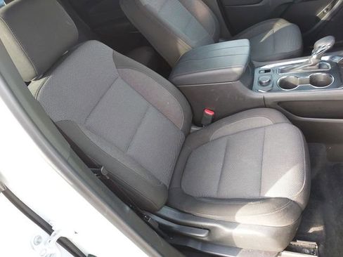 Certified 2023 Chevrolet Traverse LT image 28