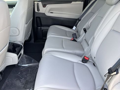 New 2026 Honda Odyssey EX-L image 9