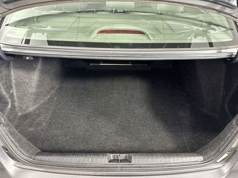 Used 2010 Honda Civic LX image 29