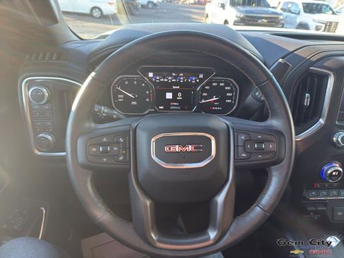 Used 2021 GMC Sierra 1500 AT4 w/ AT4 Premium Package image 18