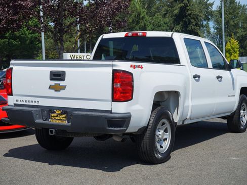 Used 2018 Chevrolet Silverado 1500 W/T w/ Trailering Package AWD/4WD image 5