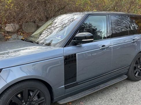 Used 2020 Land Rover Range Rover HSE image 4