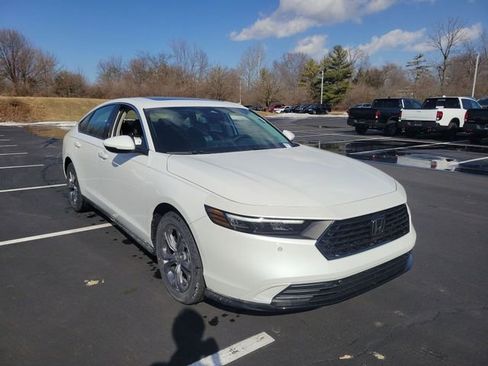 New 2026 Honda Accord EX-L image 12