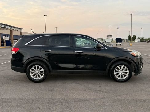 Used 2018 Kia Sorento L FWD image 8