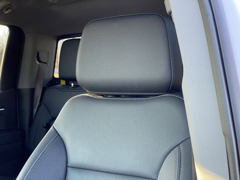 Used 2023 Chevrolet Silverado 1500 LTZ image 21